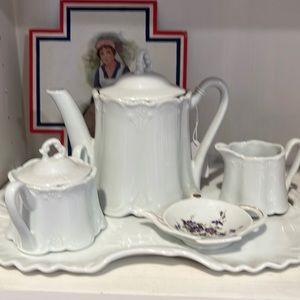 Tea set